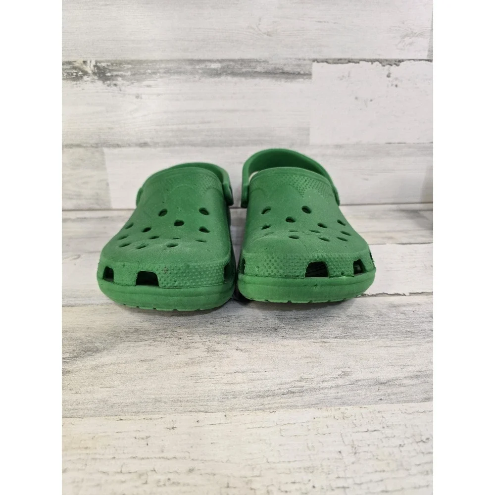 Crocs Classic Clog Green Mens 6-7 Womens 8-9 Slip on Comfort Water Shoes
